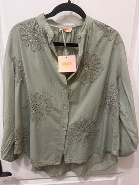 HERA Women's Sage Green Embroidered Button-Down Top